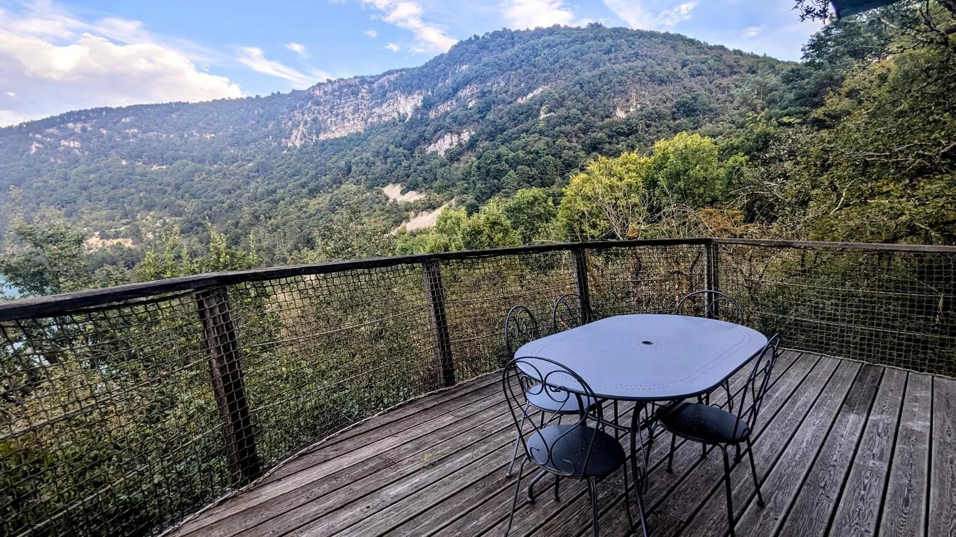 Cabanes Et Lodges Du Belvedere Serrieres-sur-Ain