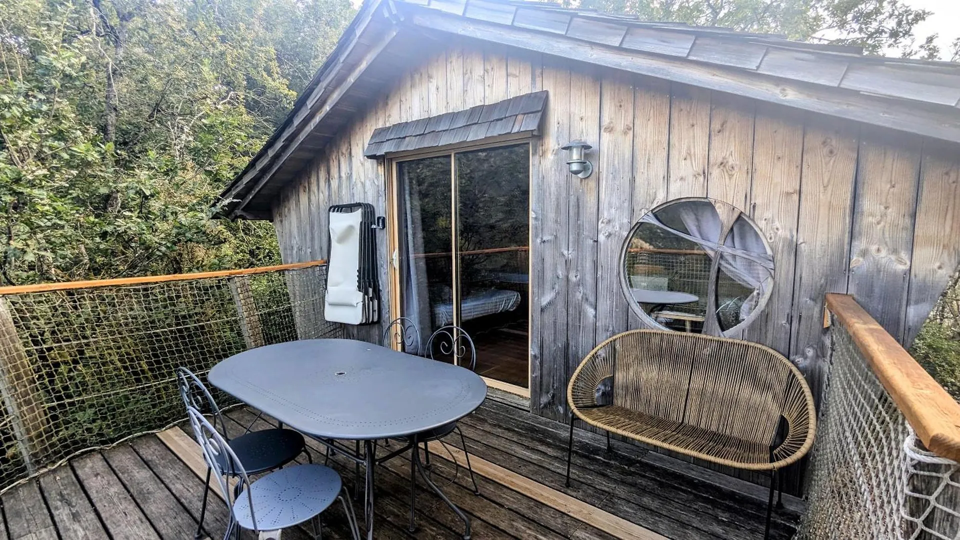 Cabanes Et Lodges Du Belvedere Serrieres-sur-Ain 0*,  Frankreich